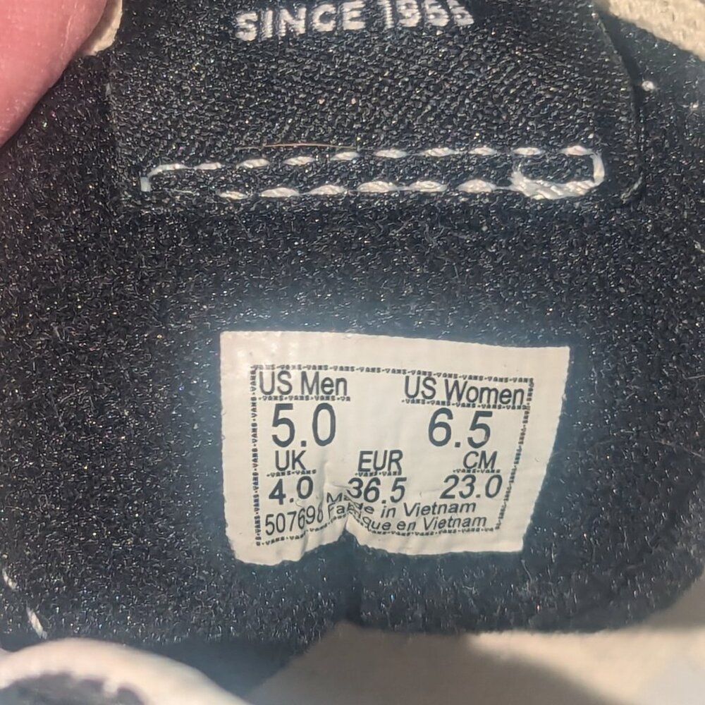 Vans Hightops - Picture 6 of 9